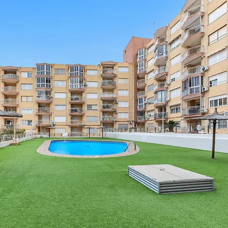 Arenales Seaside - Pool, & Parking Arenales del Sol